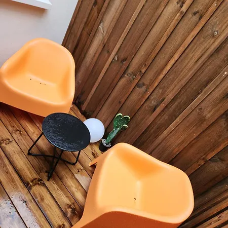 T1bis Centre Avec Patio *